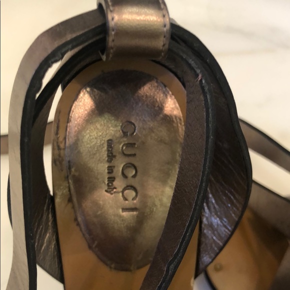 Gucci Heels - Picture 2 of 6